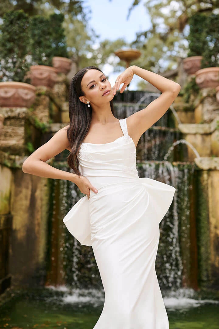 Adrianna Papell Platinum