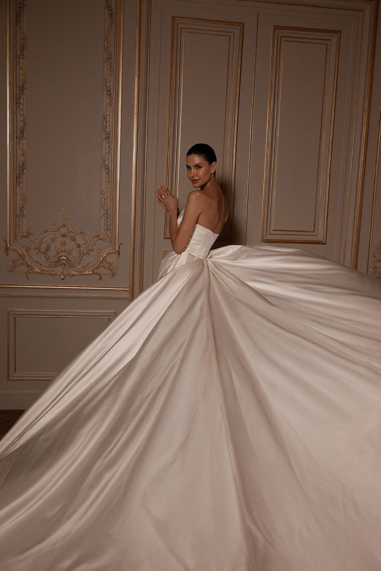 Marion Scott Bridal